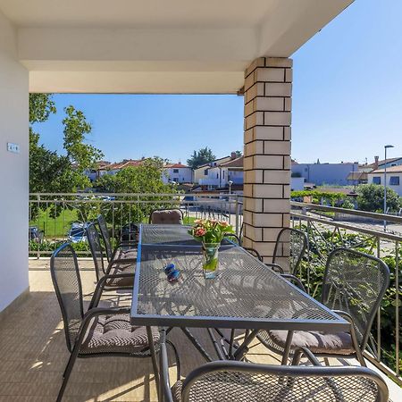 Apartment Nika-7 By Interhome أوماغ المظهر الخارجي الصورة